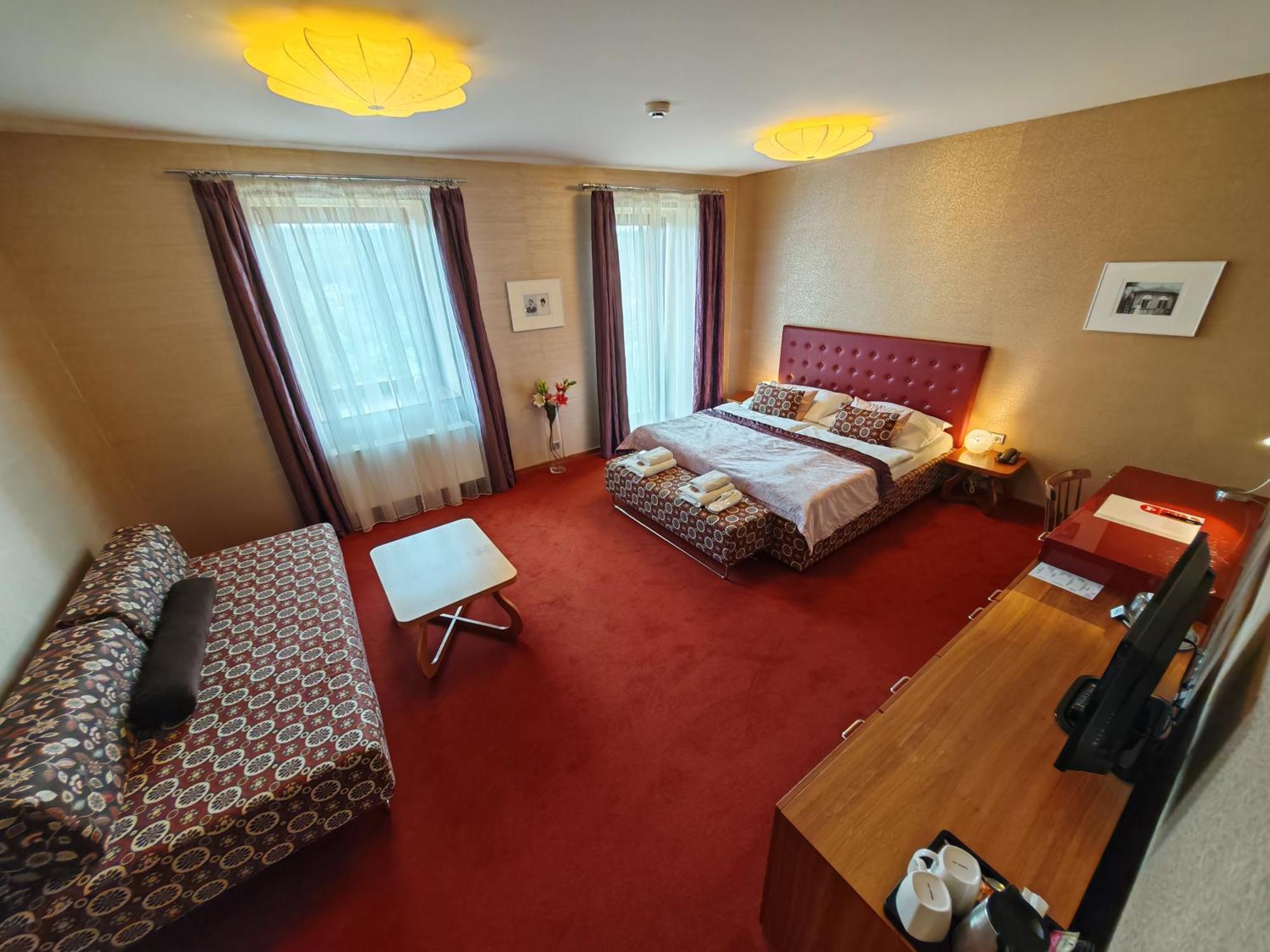 Hotel Rajska Zahrada Nové Město nad Metují Zewnętrze zdjęcie