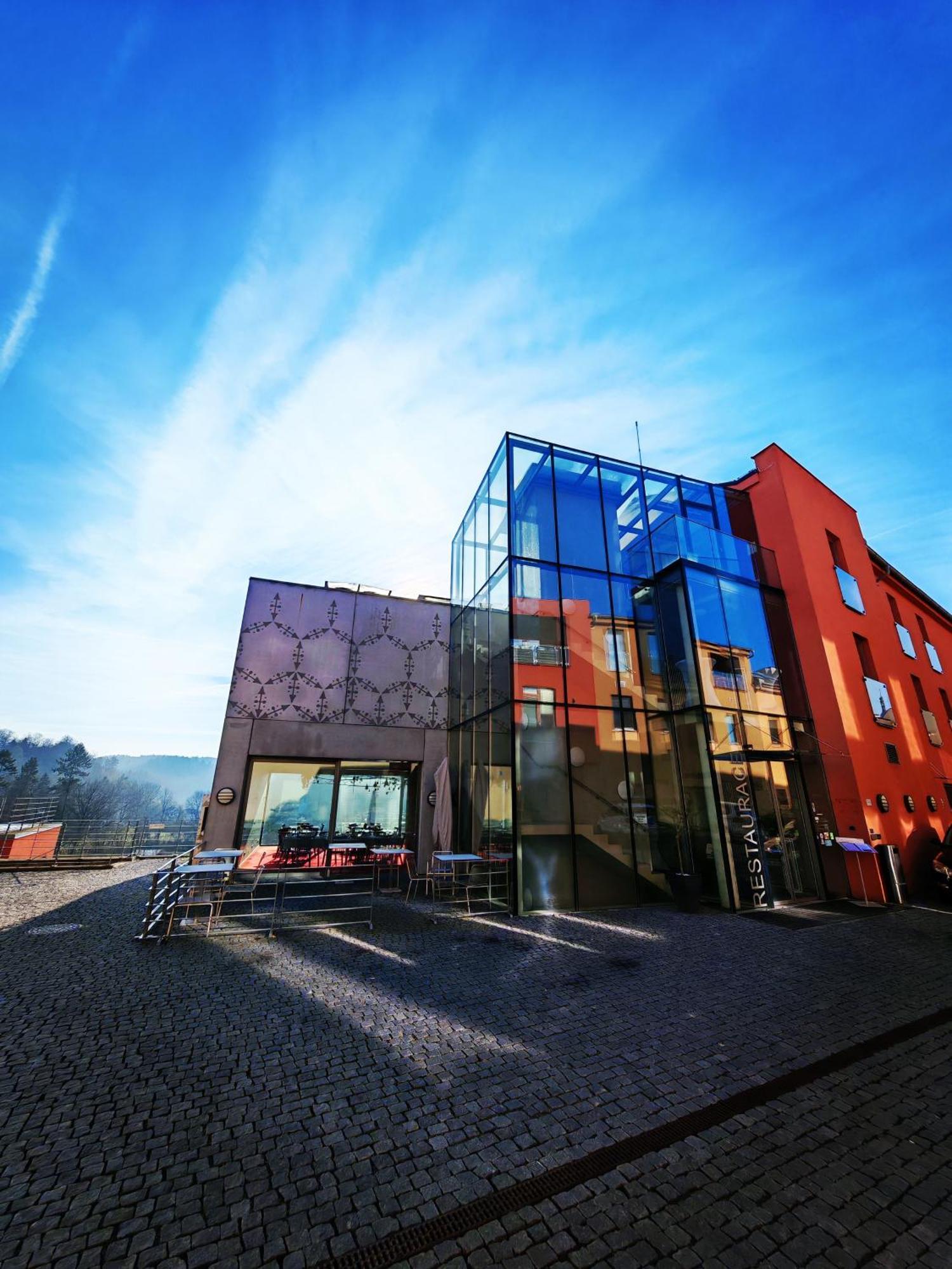 Hotel Rajska Zahrada Nové Město nad Metují Zewnętrze zdjęcie