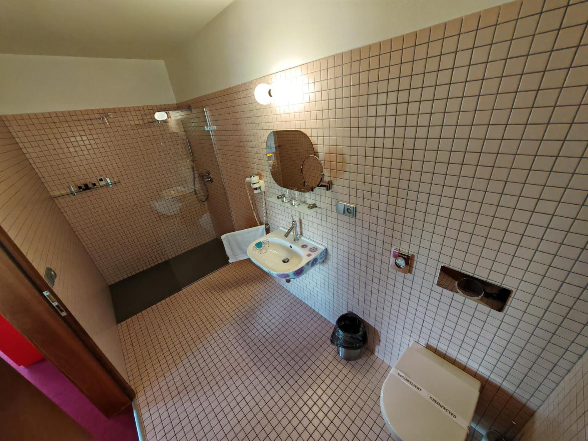 Hotel Rajska Zahrada Nové Město nad Metují Zewnętrze zdjęcie